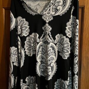 Elegant Black and White Floral Women's Top